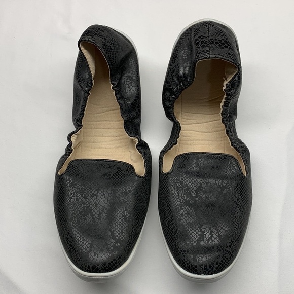 Kruzers by Fit Kicks Foldable Shoes Flats Black Snake Skin Pattern Size XL - Picture 2 of 10
